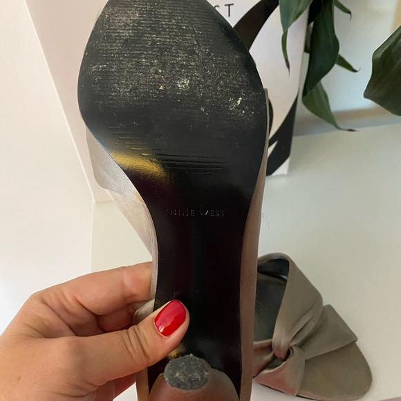 Nine West open-toe heels - Picture 4 of 5